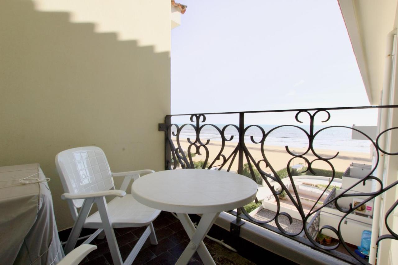 Bagni Miramare - Home Immobiliare Jesolo Екстер'єр фото