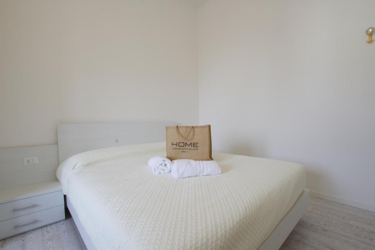 Bagni Miramare - Home Immobiliare Jesolo Екстер'єр фото