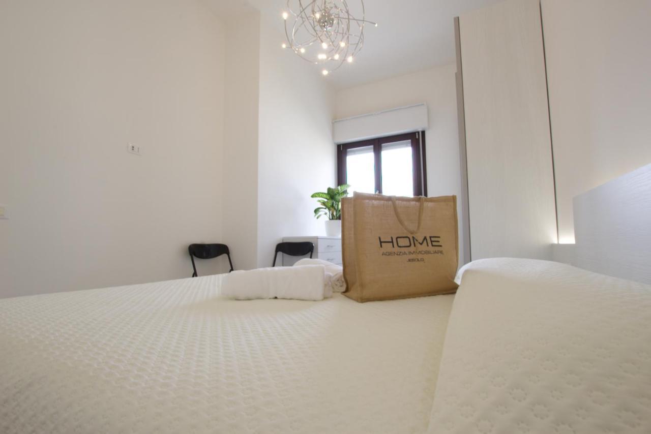 Bagni Miramare - Home Immobiliare Jesolo Екстер'єр фото