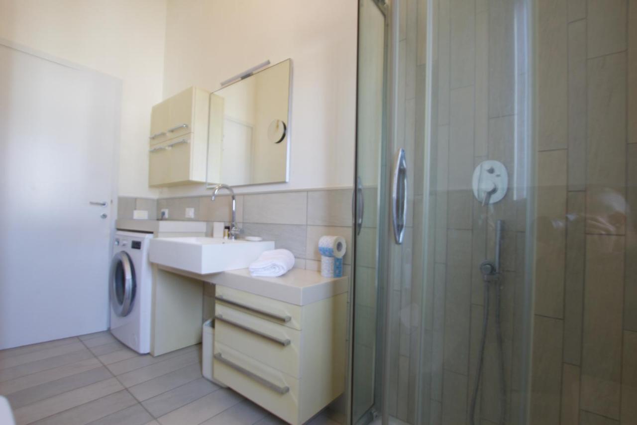 Bagni Miramare - Home Immobiliare Jesolo Екстер'єр фото