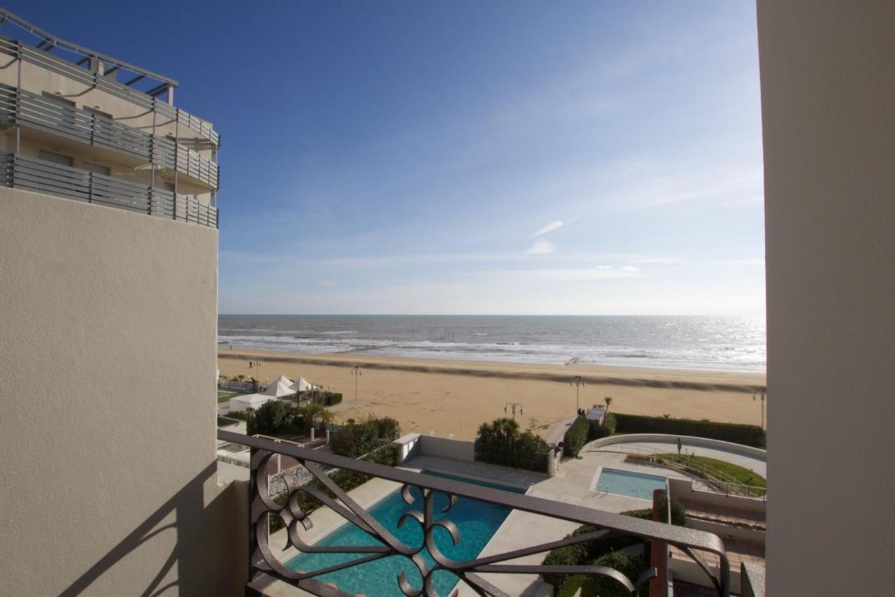 Bagni Miramare - Home Immobiliare Jesolo Екстер'єр фото